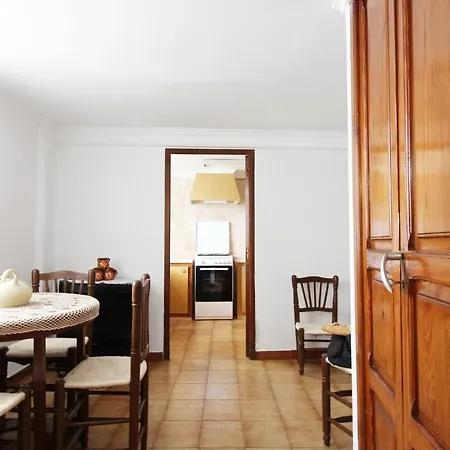 Global Properties, Casa Rural En Con Encanto Holiday home *