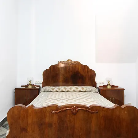 Global Properties, Casa Rural En Con Encanto Holiday home